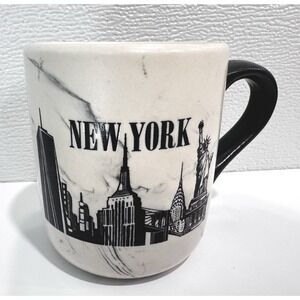 Marbleized Off White/Gray New York City Skyline Mug Gray Handle & Black Skyline
